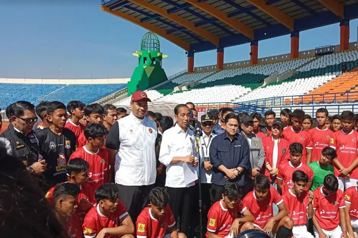Tinjau Seleksi Timnas...