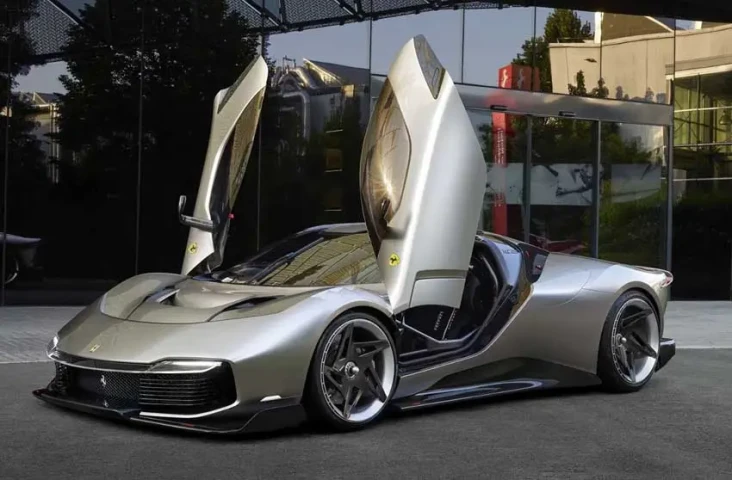 Ferrari Ini Cuma Ada...