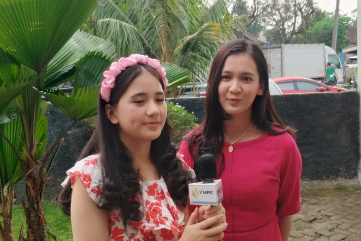 Dea Annisa dan Giselle...