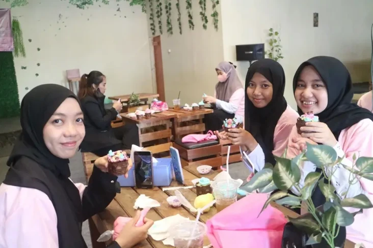Peluang Usaha Milenial,...