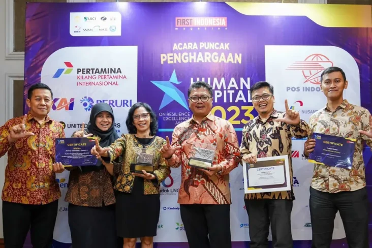 PT Pos Indonesia Mendapat...