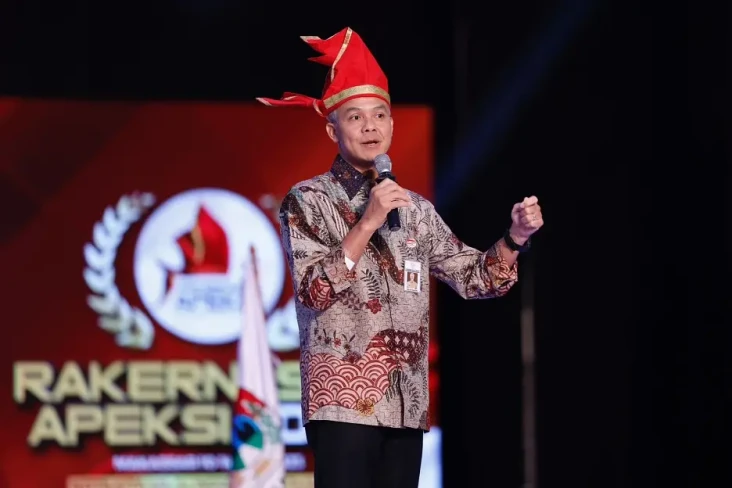 Ganjar Pranowo Tegaskan...