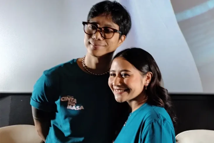 Dikta dan Prilly Latuconsina...