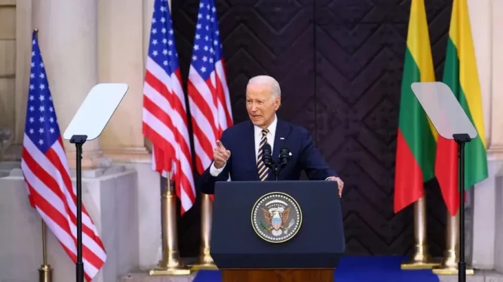 Biden: Rusia Harus Berhenti...