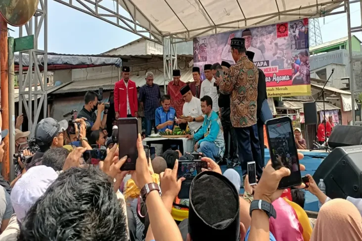 Silaturahmi di Tanah...