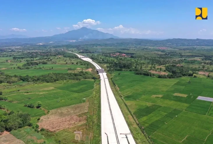Tol Cisumdawu Mengubah...
