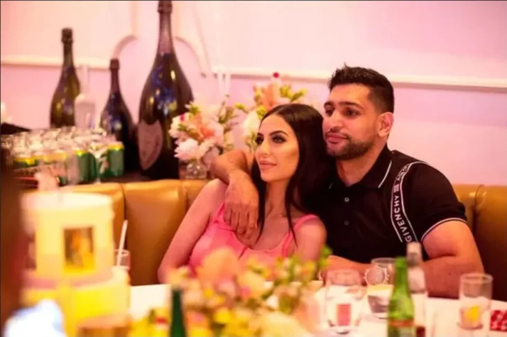 Amir Khan Siap Jalani...