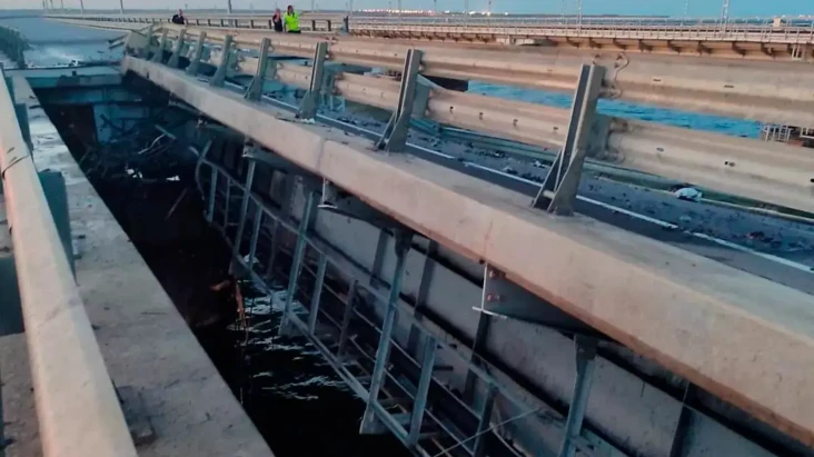 Jembatan Crimea Rusak...