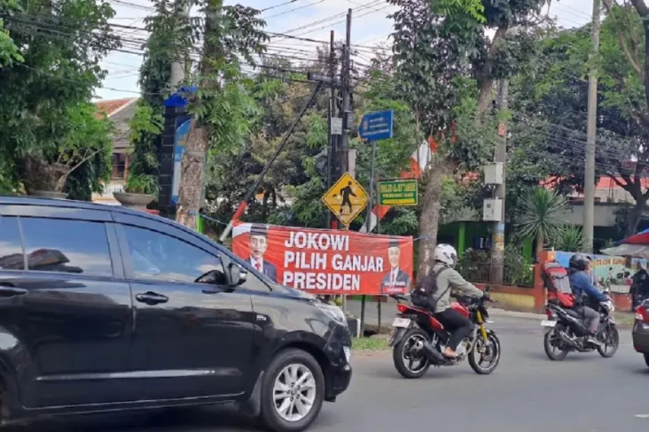 Spanduk Dukungan Ganjar...