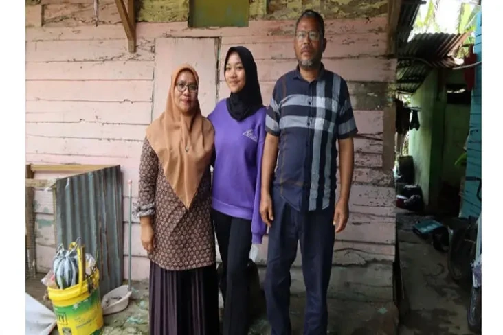 Kisah Haru, Anak Buruh...