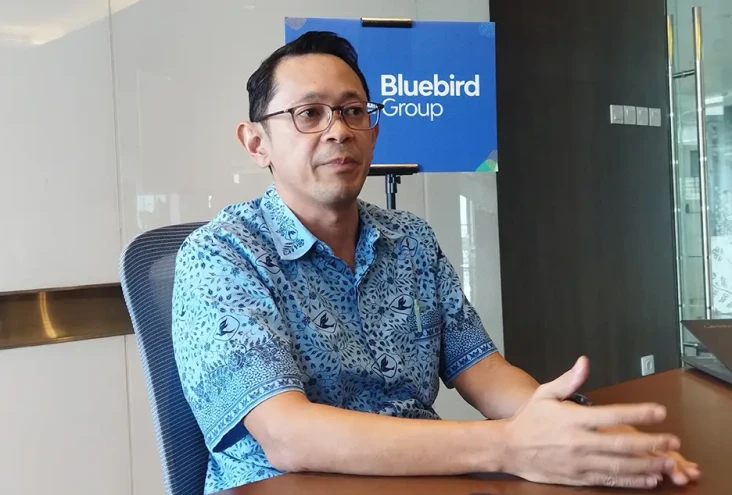 Blue Bird Akan Jual...