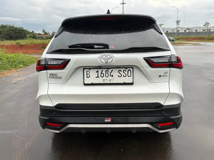Kode Pelat Nomor Belakang...