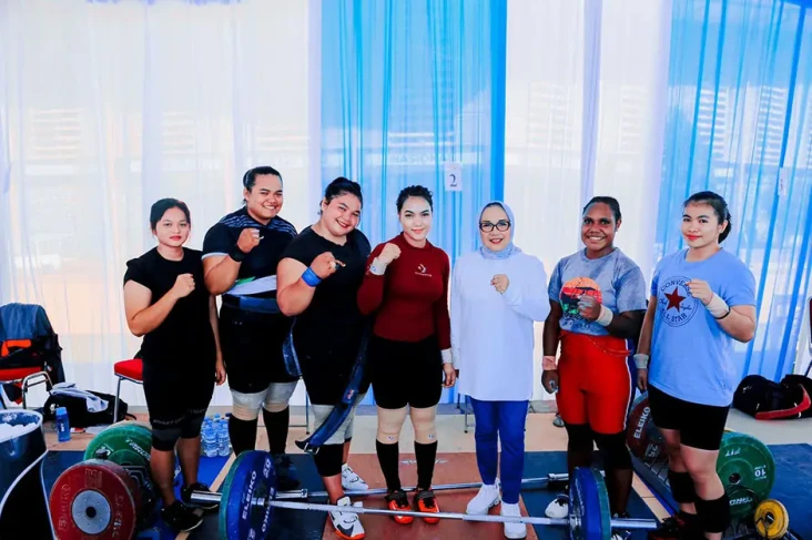 Kejurnas Angkat Besi...