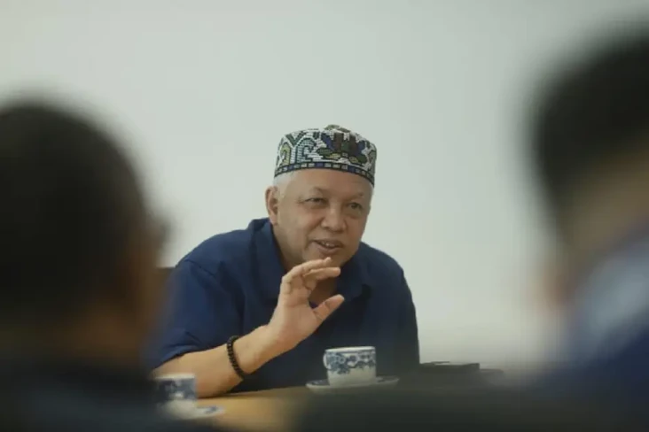 Tingkatkan Taraf Hidup...