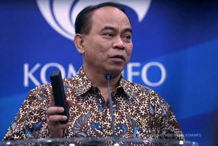 Gebrakan Pertama Jadi...