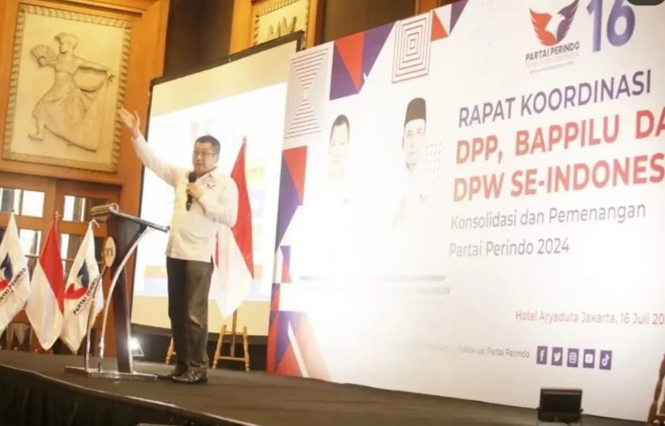 HT Bakar Semangat Kader...