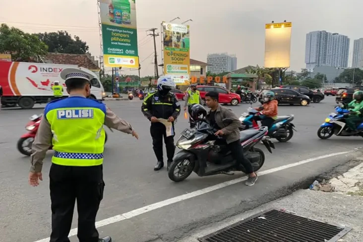 29.211 Pelanggar Ditilang...
