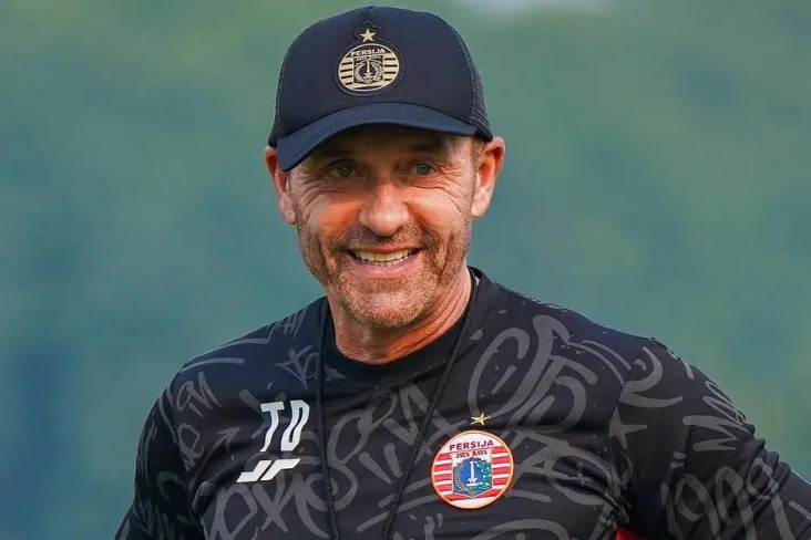Lumat Bhayangkara FC,...