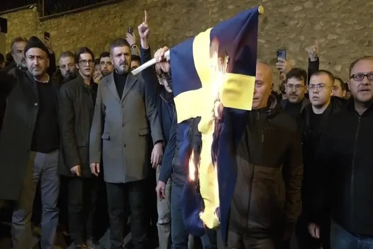 Iran Tak Sudi Terima...