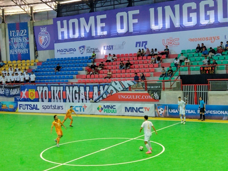 Hasil Liga Futsal Profesional:...