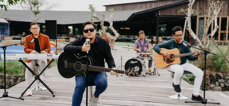 Jikustik Kembali Luncurkan...