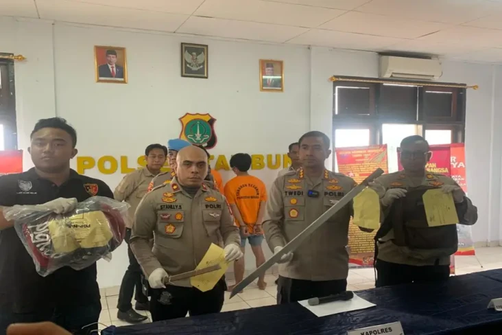 Dua Pembacok Montir...