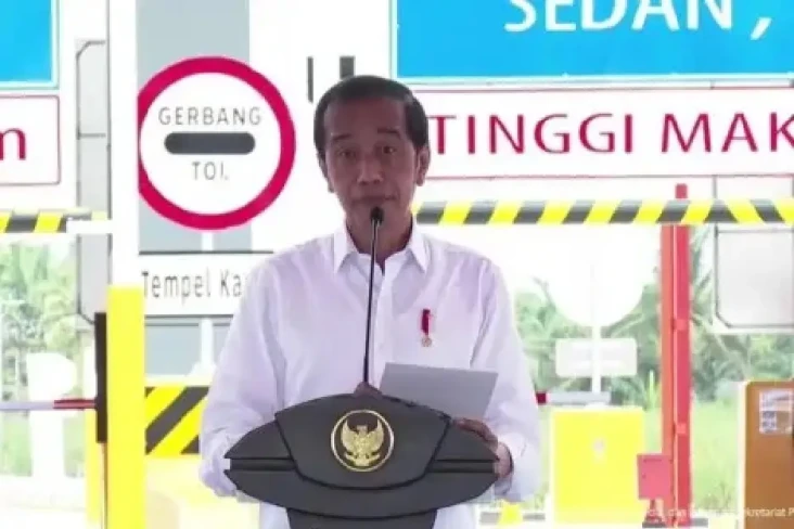 Jokowi Ungkap Banyak...