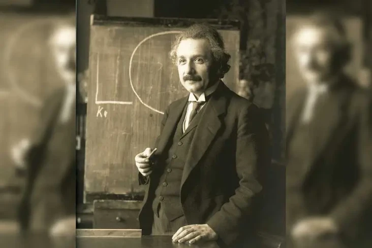 Surat Albert Einstein...