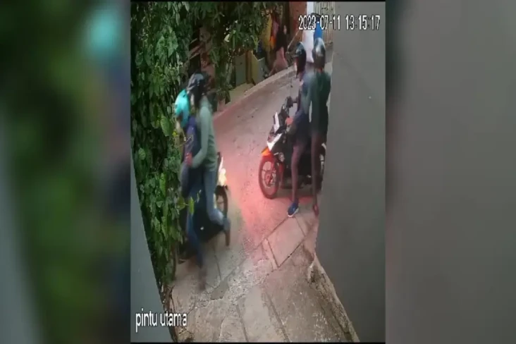 Ibu Muda Gagalkan Aksi...