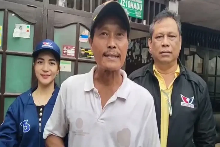 Rumah Dibedah Baja Perindo...