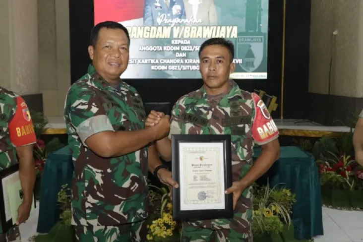 Sosok Sertu Eko Wahyudi,...