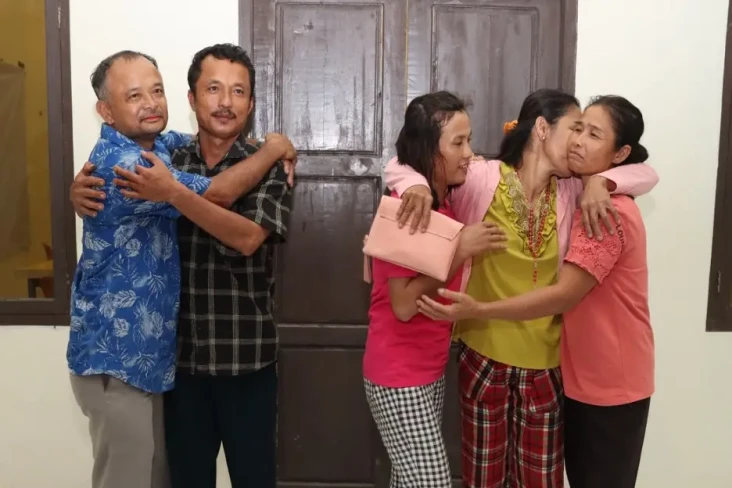 Saling Lapor Kasus Penganiayaan,...