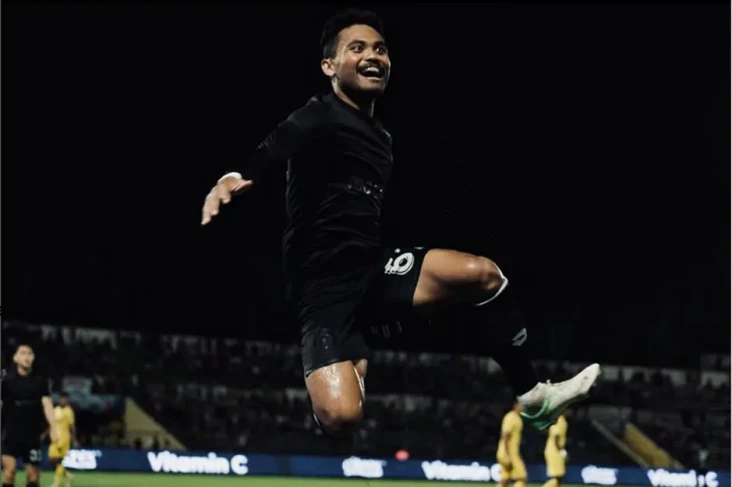 Kurniawan Dwi Yulianto...