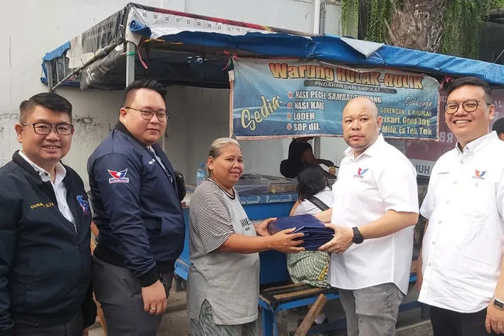 Perindo Salurkan Bantuan...