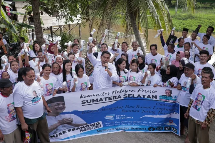 Relawan Ganjar Ajak...