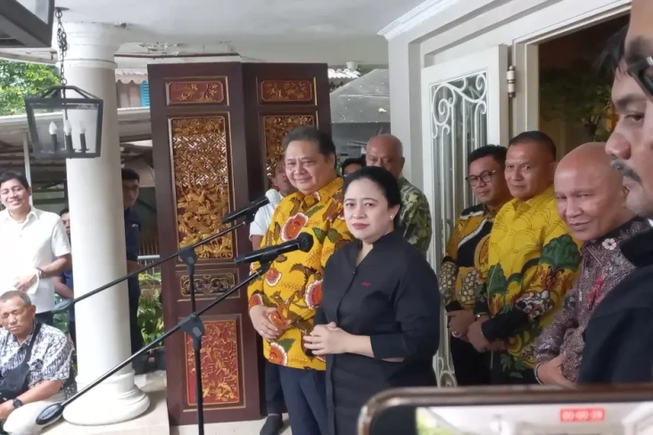 PDIP-Golkar Bentuk Tim...
