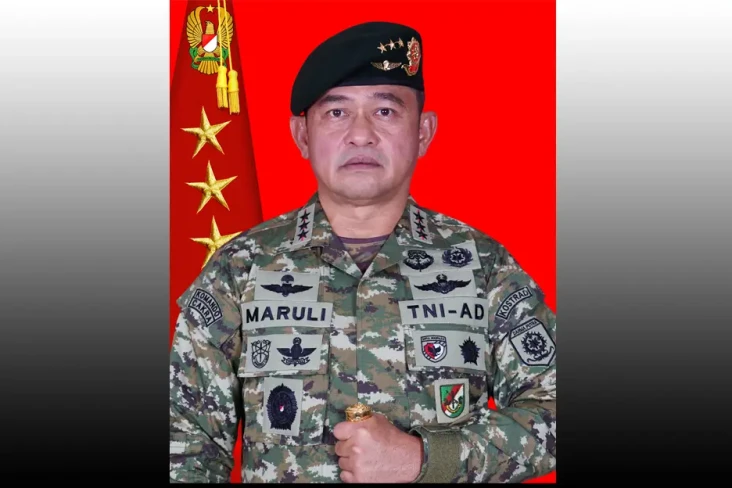 Sosok Pangkostrad Letjen...