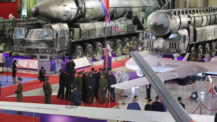 Kim Jong-un Pamer Drone...