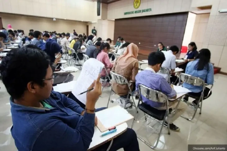 Bingung Pilih Kampus...