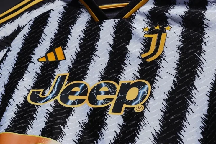UEFA Tendang Juventus...