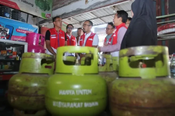 Sidak ke Lapangan, Dirut...