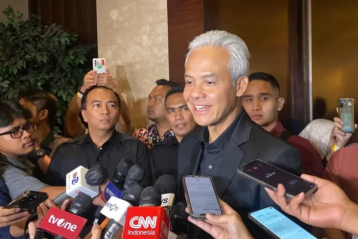 Ganjar Pranowo Akan...
