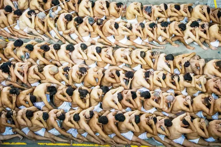 El Salvador Gelar Sidang...