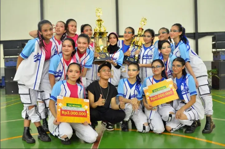 Kompetisi Sains dan...