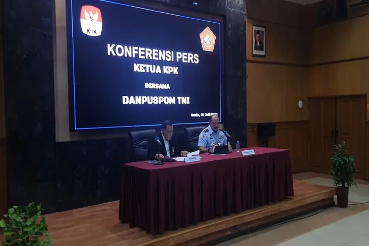 Karangan Bunga untuk...
