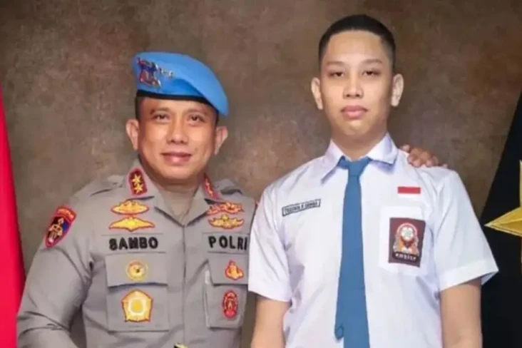 Fakta-fakta di Balik...