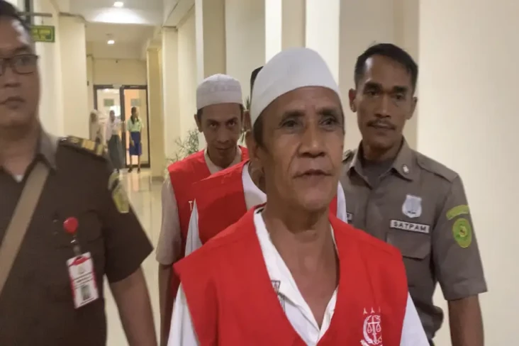 Bunuh 9 Orang di Bekasi-Cianjur,...