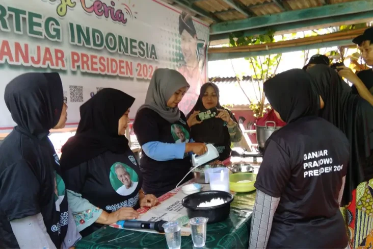 Kowarteg Ganjar Gelar...
