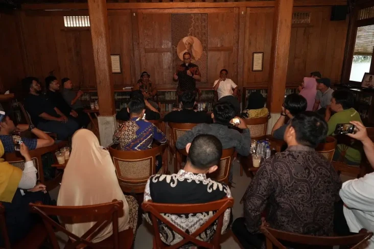 Di Hadapan Pelaku UMKM,...