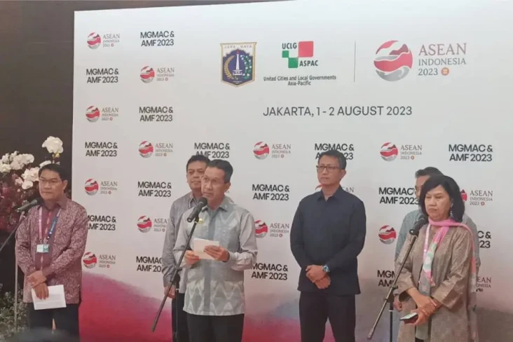 Heru Budi Tutup Forum...